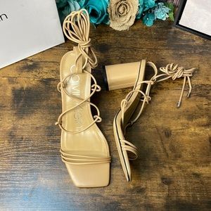 Calvin Klein Women's Calista High Heel Sandals, 8.5M nwt and box